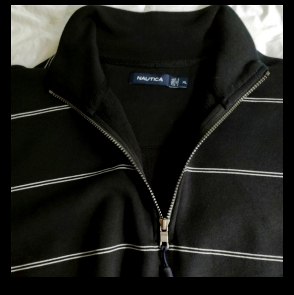 Nautica long sleeve polo. XL - Picture 11 of 11